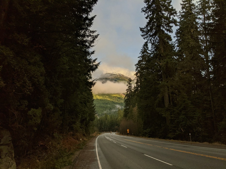 Highway 4 is an alternating 2-lane/4-lane highway that runs from Qualicum Beach to Port Alberni and on to Ucluelet ad Tofino. Experience a winding drive through the dark-green rainforest including Cathedral Grove and alongside Cameron, Sproat, and Kennedy lakes.