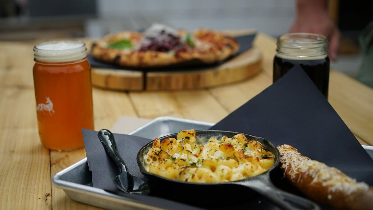 How to plan a craft beer picnic this summer