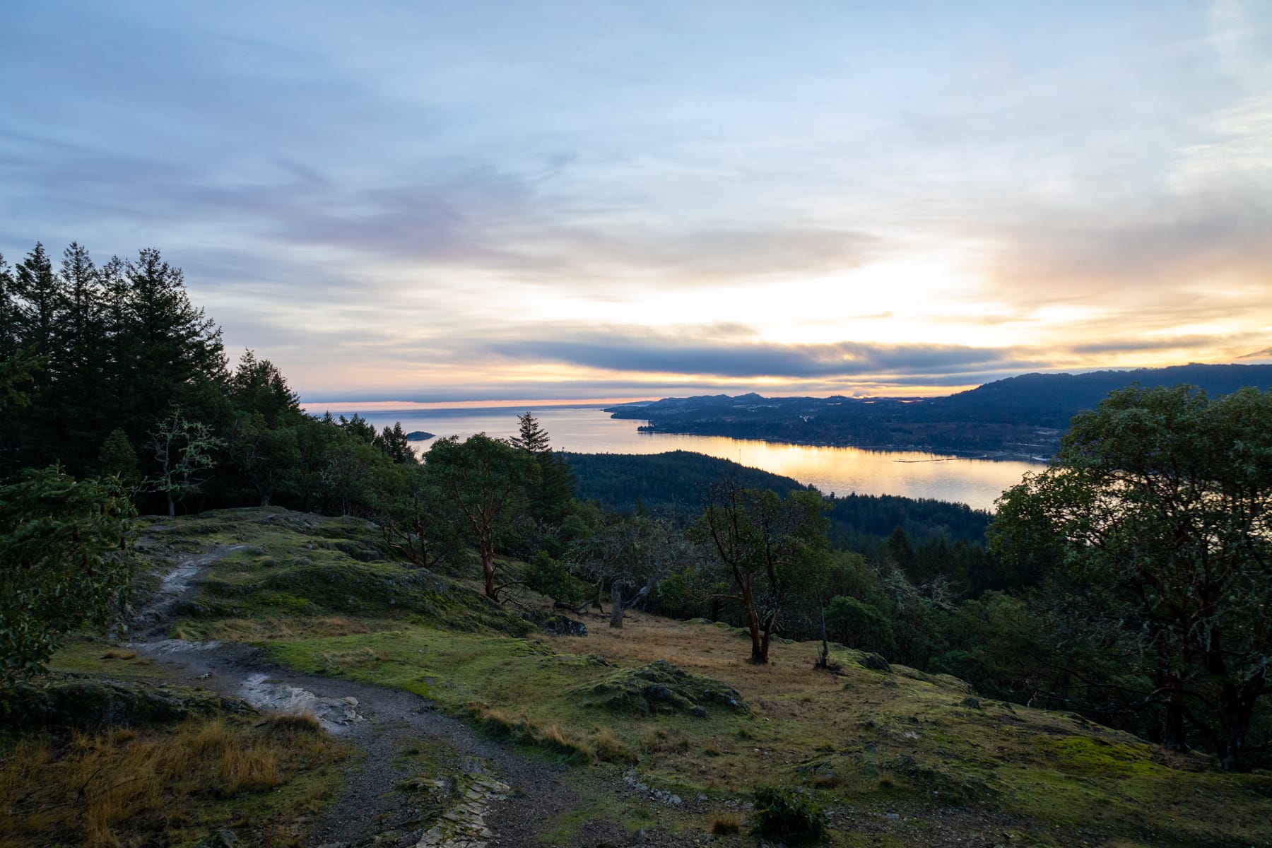 Notch Hill in Parksville, BC (photo: Nick Nicholson, Thirsty Explorers Club)