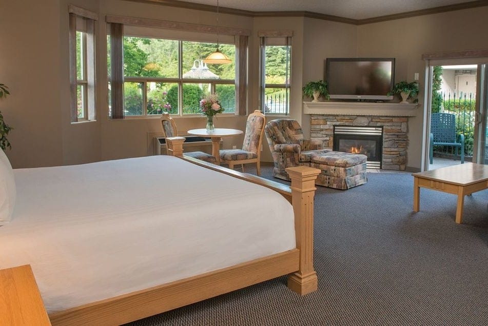 Hilltop Inn Salmon Arm (photo: Hilltop Inn / Facebook)